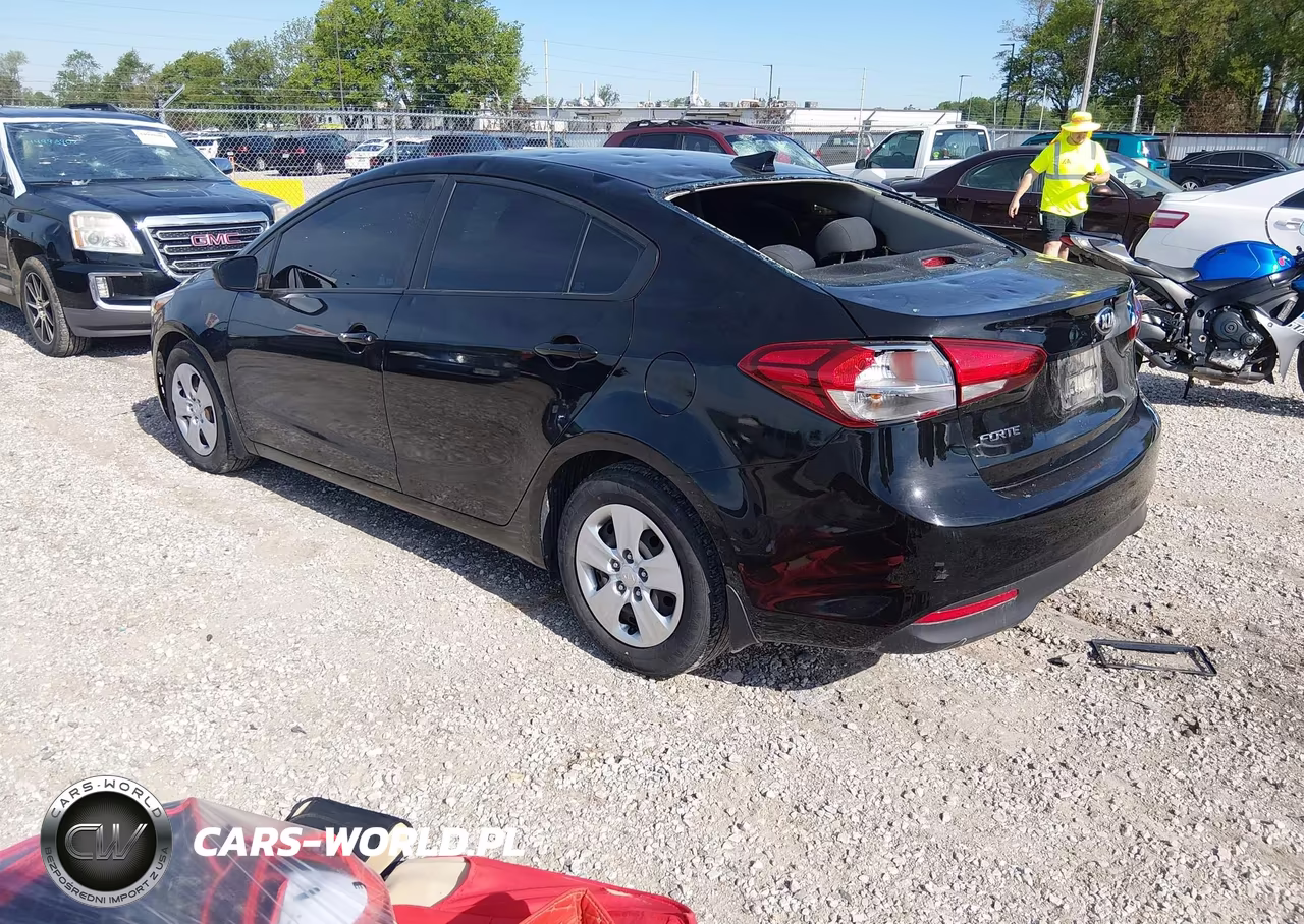 2018 Kia Forte Lx VIN:3KPFL4A73JE232086 - 3