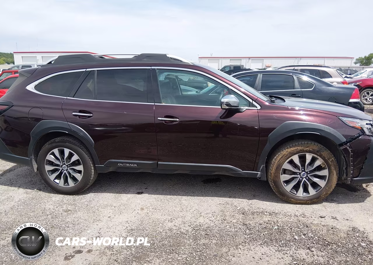 2023 Subaru Outback Touring VIN:4S4BTAPC3P3103861 - 13
