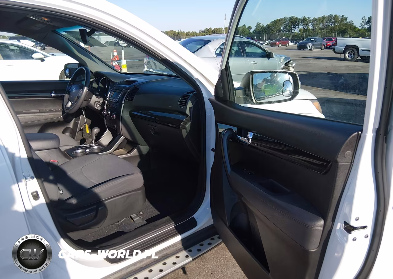 2012 Kia Sorento Lx VIN:5XYKTDA65CG212482 - 5