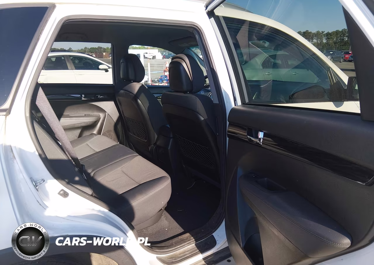 2012 Kia Sorento Lx VIN:5XYKTDA65CG212482 - 8