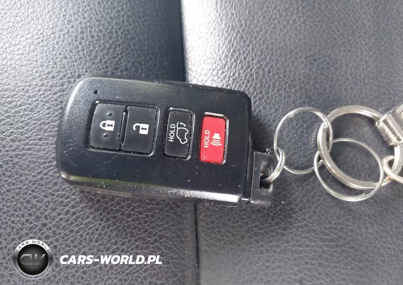 2018 Toyota Rav4 Hybrid Limited VIN:JTMDJREV3JD247434 - 11