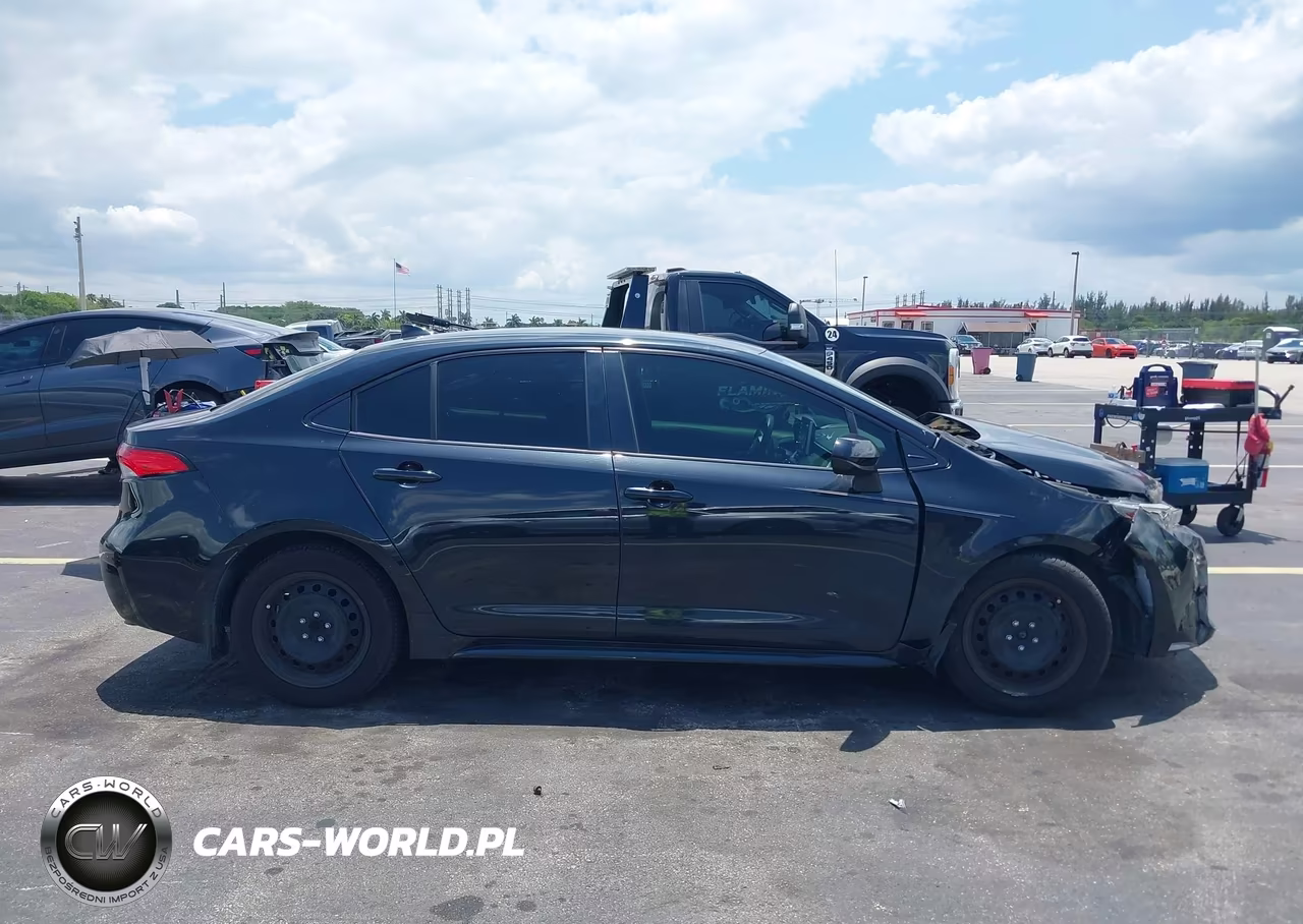 2020 Toyota Corolla Le VIN:JTDEPRAE6LJ112736 - 13