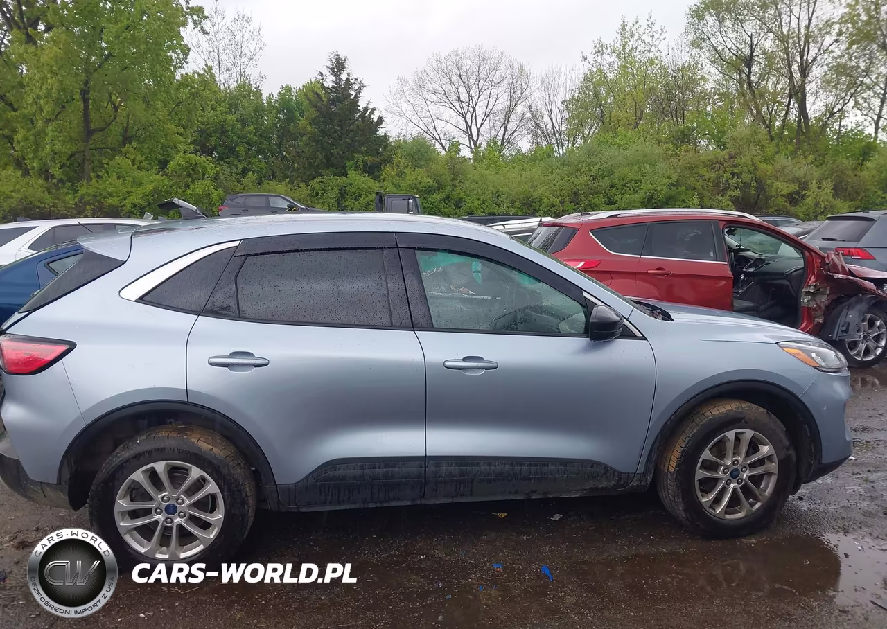 2022 Ford Escape Se VIN:1FMCU9G63NUB82255 - 13