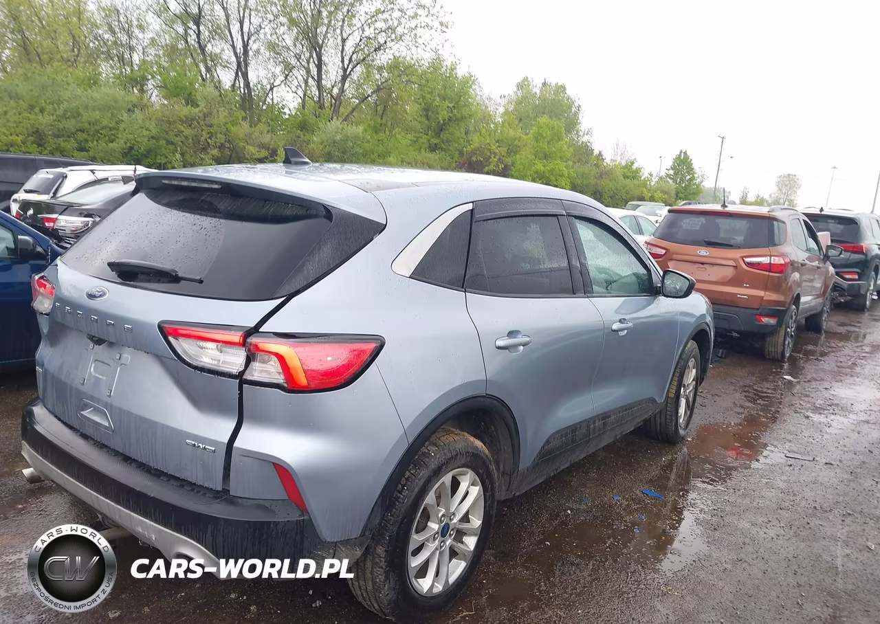 2022 Ford Escape Se VIN:1FMCU9G63NUB82255 - 4