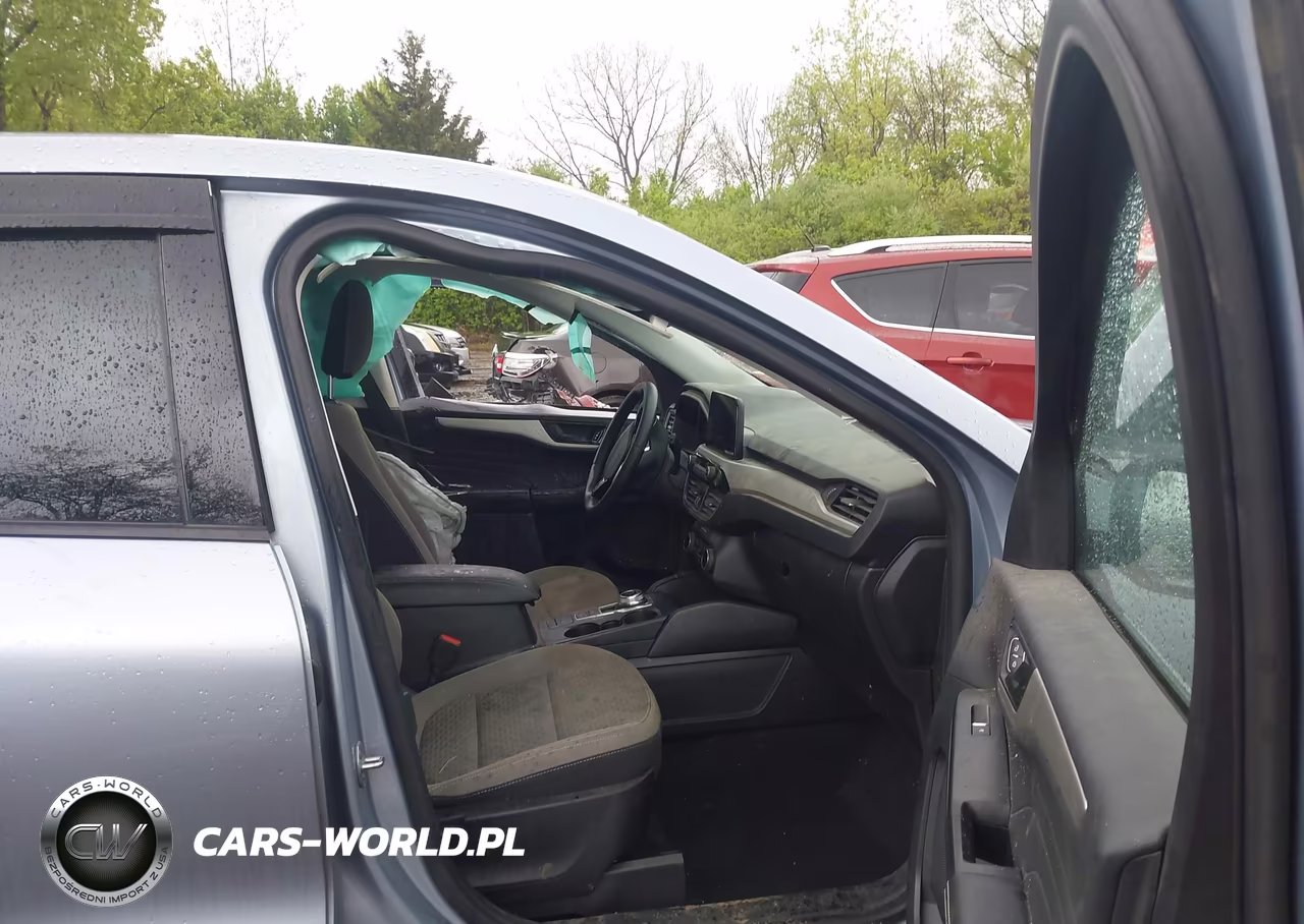 2022 Ford Escape Se VIN:1FMCU9G63NUB82255 - 5
