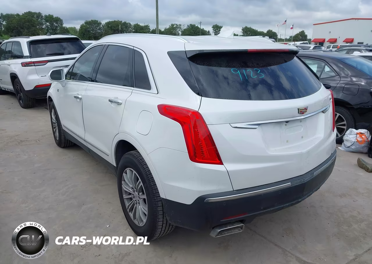 2018 Cadillac Xt5 Luxury VIN:1GYKNCRS9JZ159123 - 3