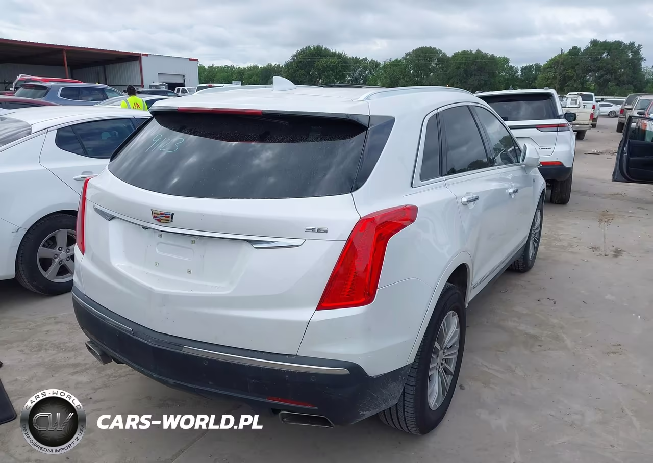 2018 Cadillac Xt5 Luxury VIN:1GYKNCRS9JZ159123 - 4