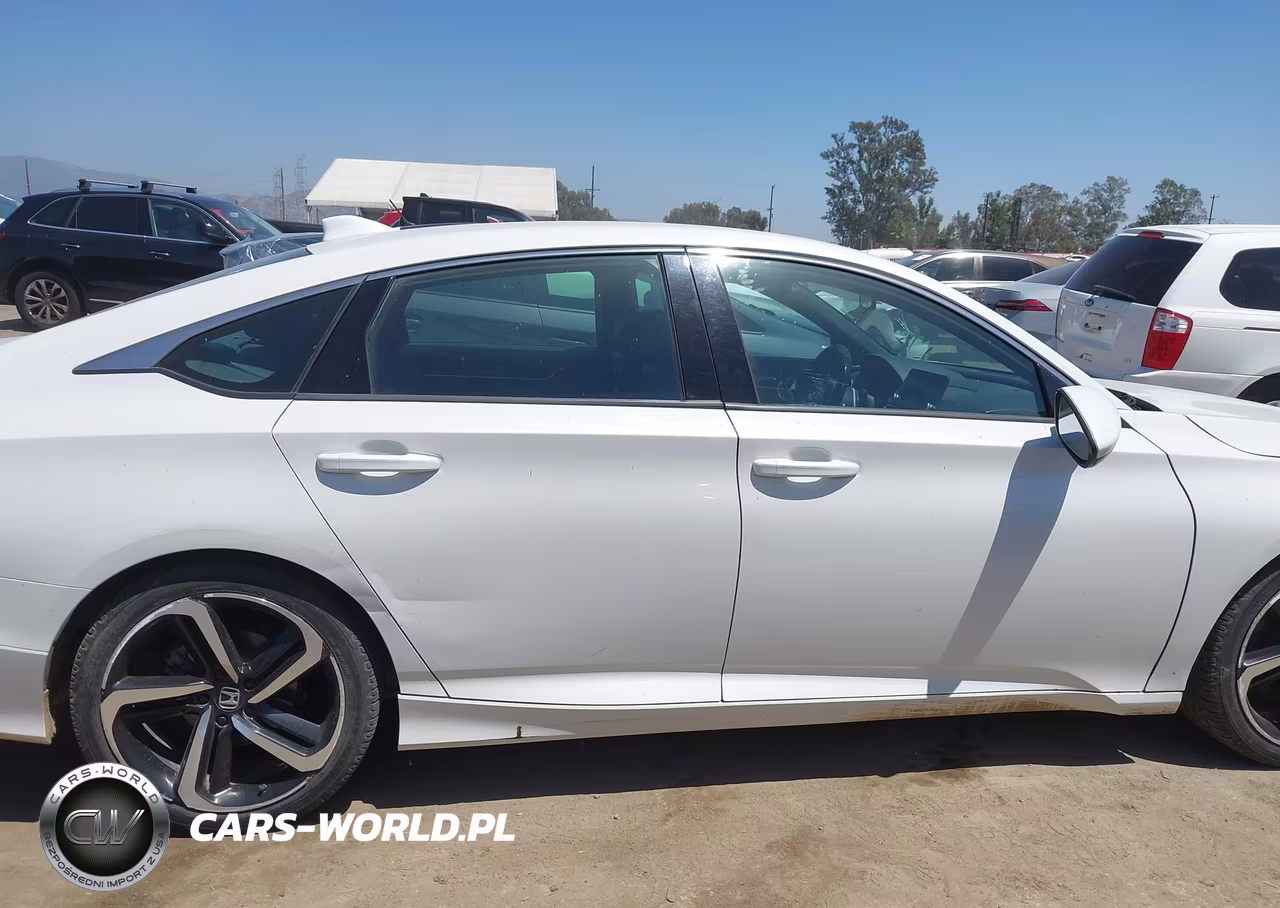 2019 Honda Accord Sport VIN:1HGCV1F3XKA045273 - 14
