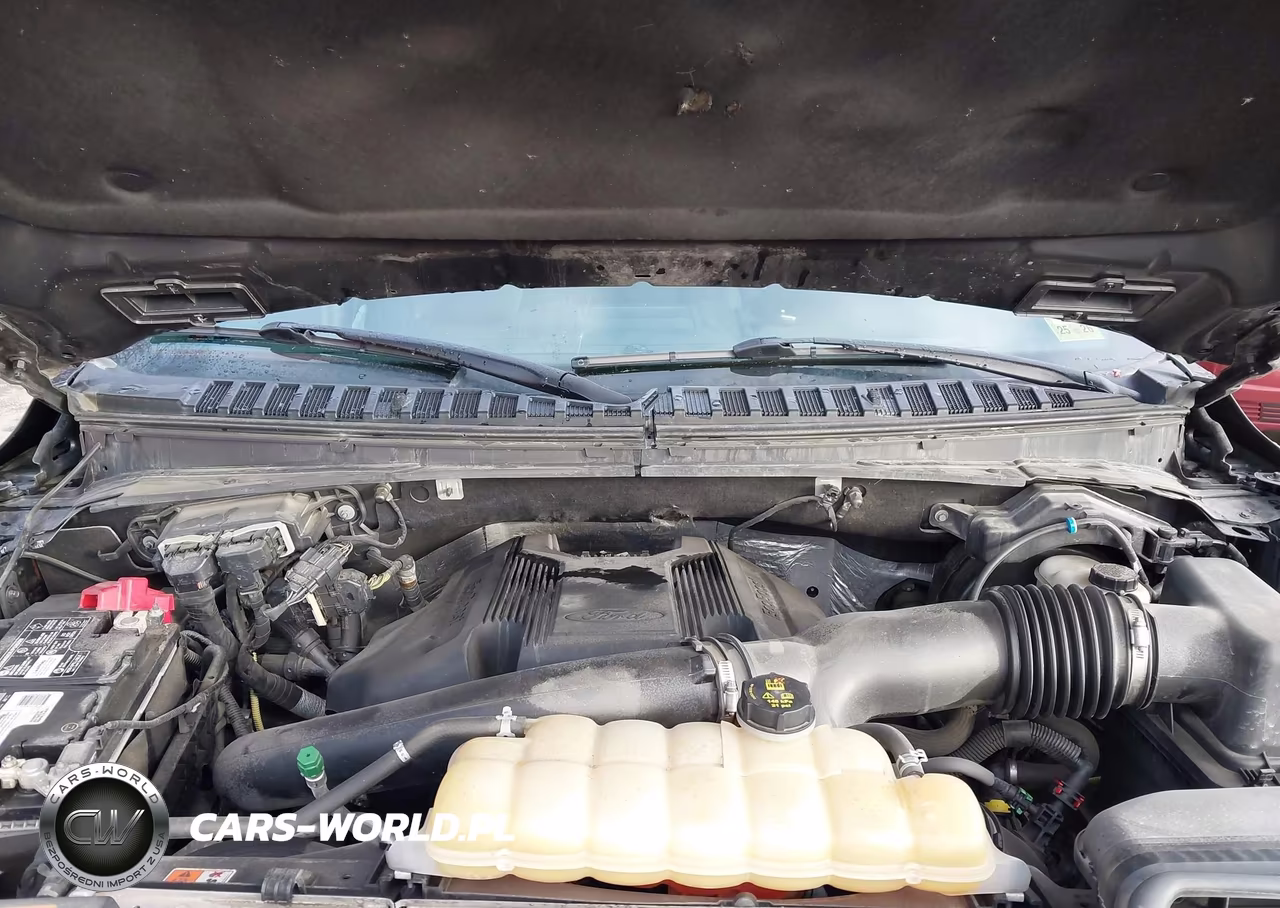 2019 Ford Expedition Xlt VIN:1FMJU1JT5KEA11312 - 10
