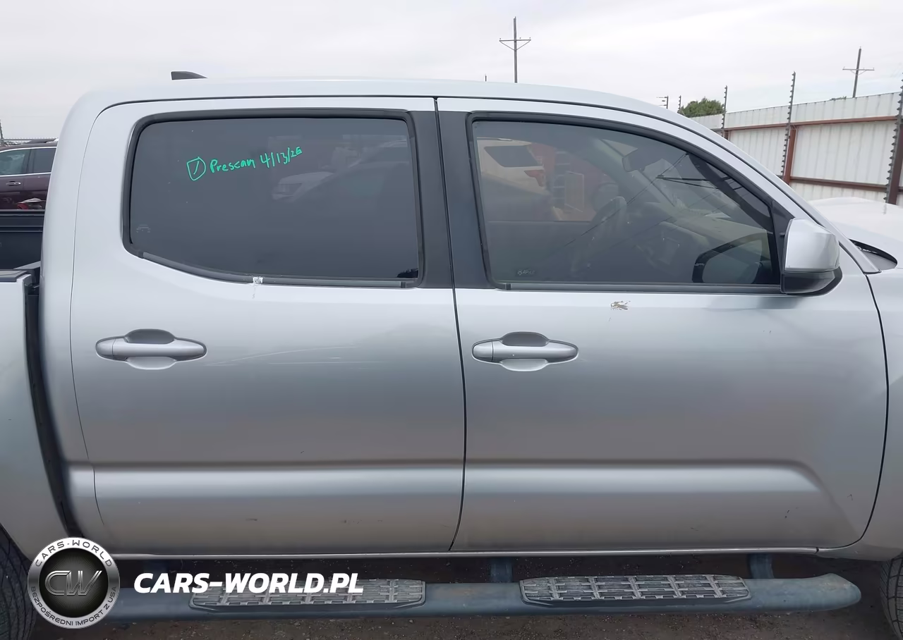 2018 Toyota Tacoma Sr VIN:5TFAX5GN9JX130494 - 14