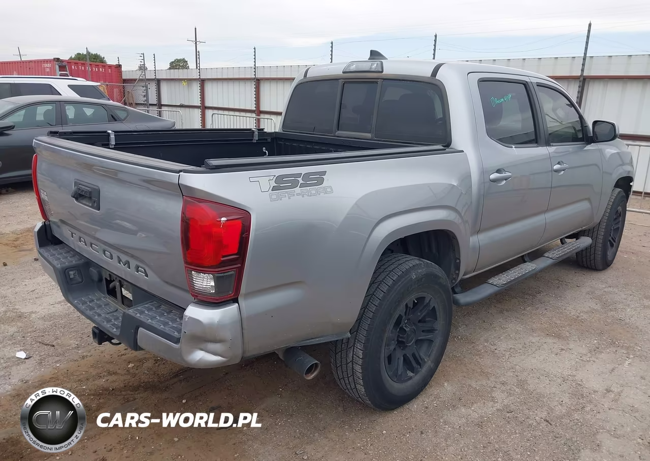 2018 Toyota Tacoma Sr VIN:5TFAX5GN9JX130494 - 4
