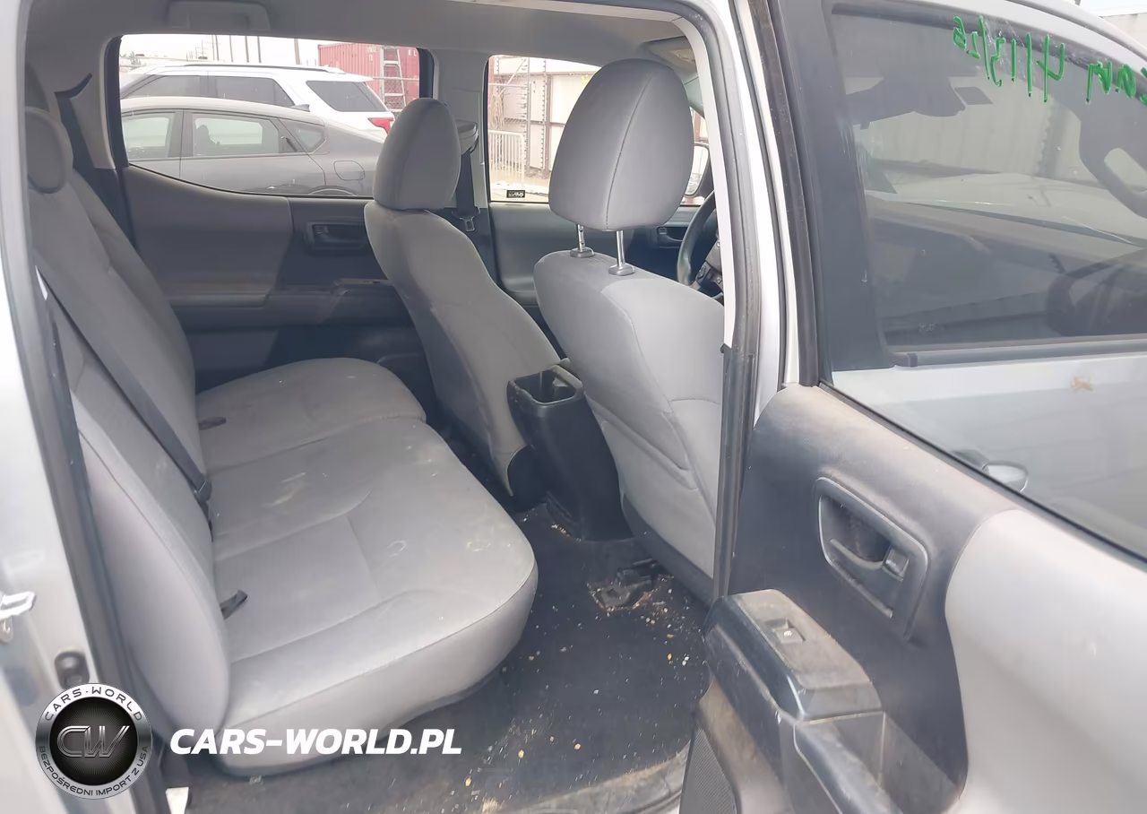 2018 Toyota Tacoma Sr VIN:5TFAX5GN9JX130494 - 8