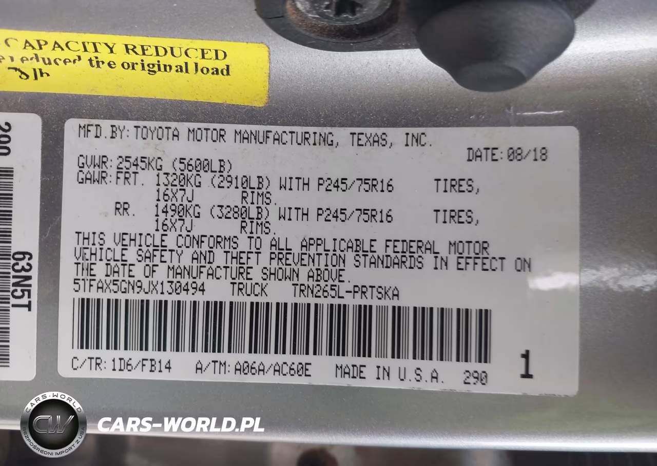 2018 Toyota Tacoma Sr VIN:5TFAX5GN9JX130494 - 9