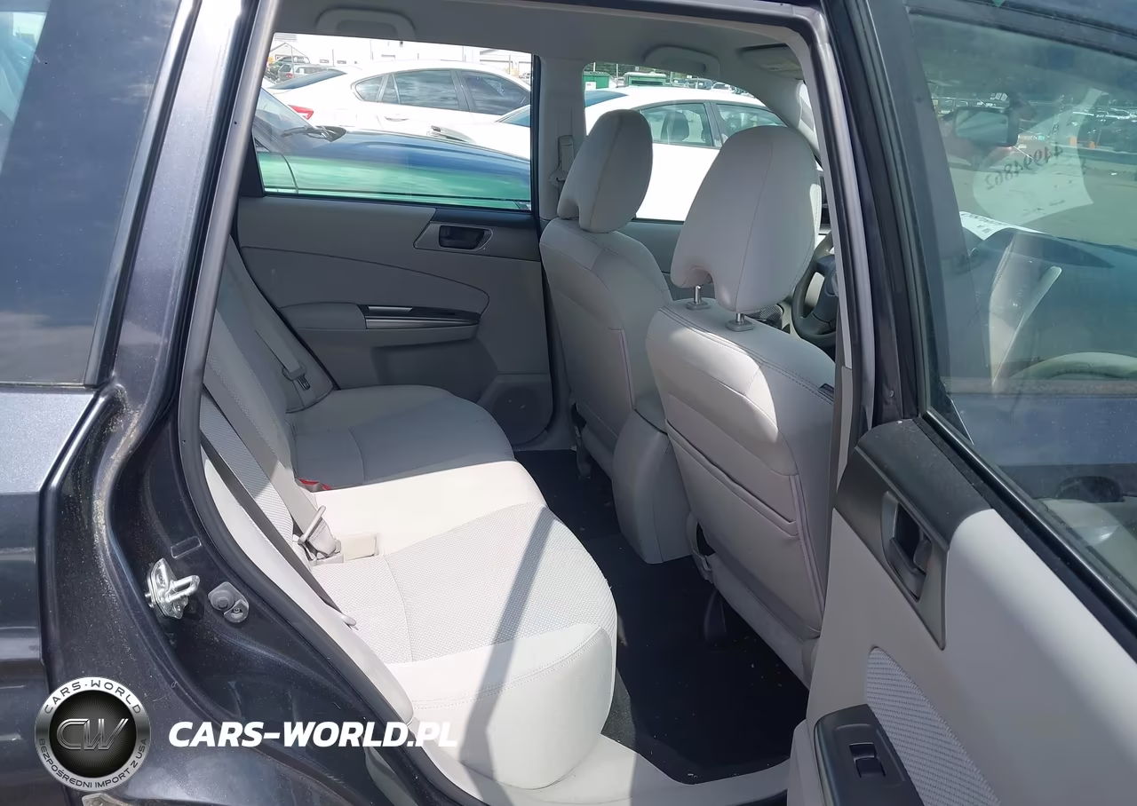 2011 Subaru Forester 2.5X VIN:JF2SHBBCXBH731531 - 8