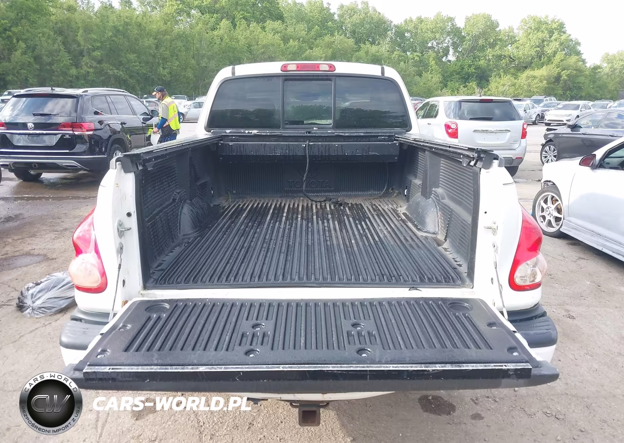 2004 Toyota Tundra Limited V8 VIN:5TBBT48154S442871 - 18