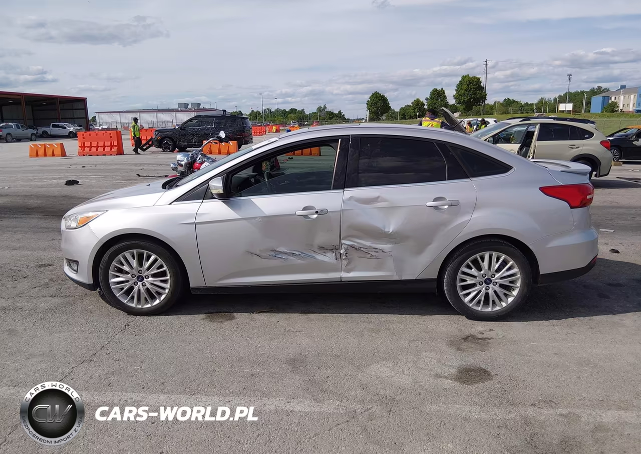 2017 FORD FOCUS TITANIUM VIN:1FADP3J23HL347739 - 14