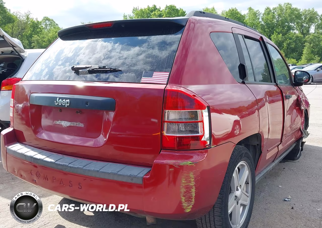 2010 Jeep Compass Sport VIN:1J4NT1FA3AD660461 - 4