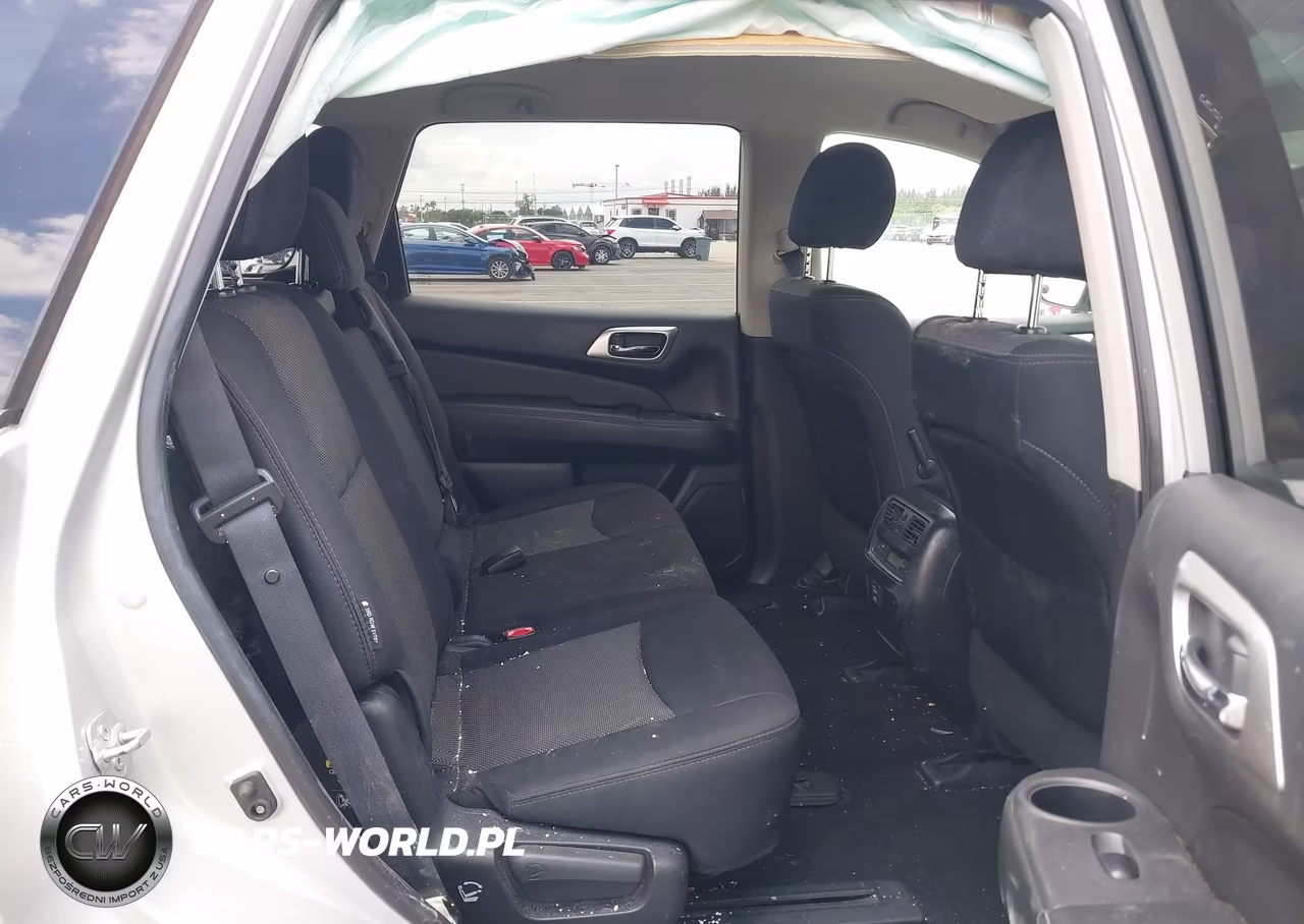 2018 Nissan Pathfinder S VIN:5N1DR2MN6JC645546 - 8
