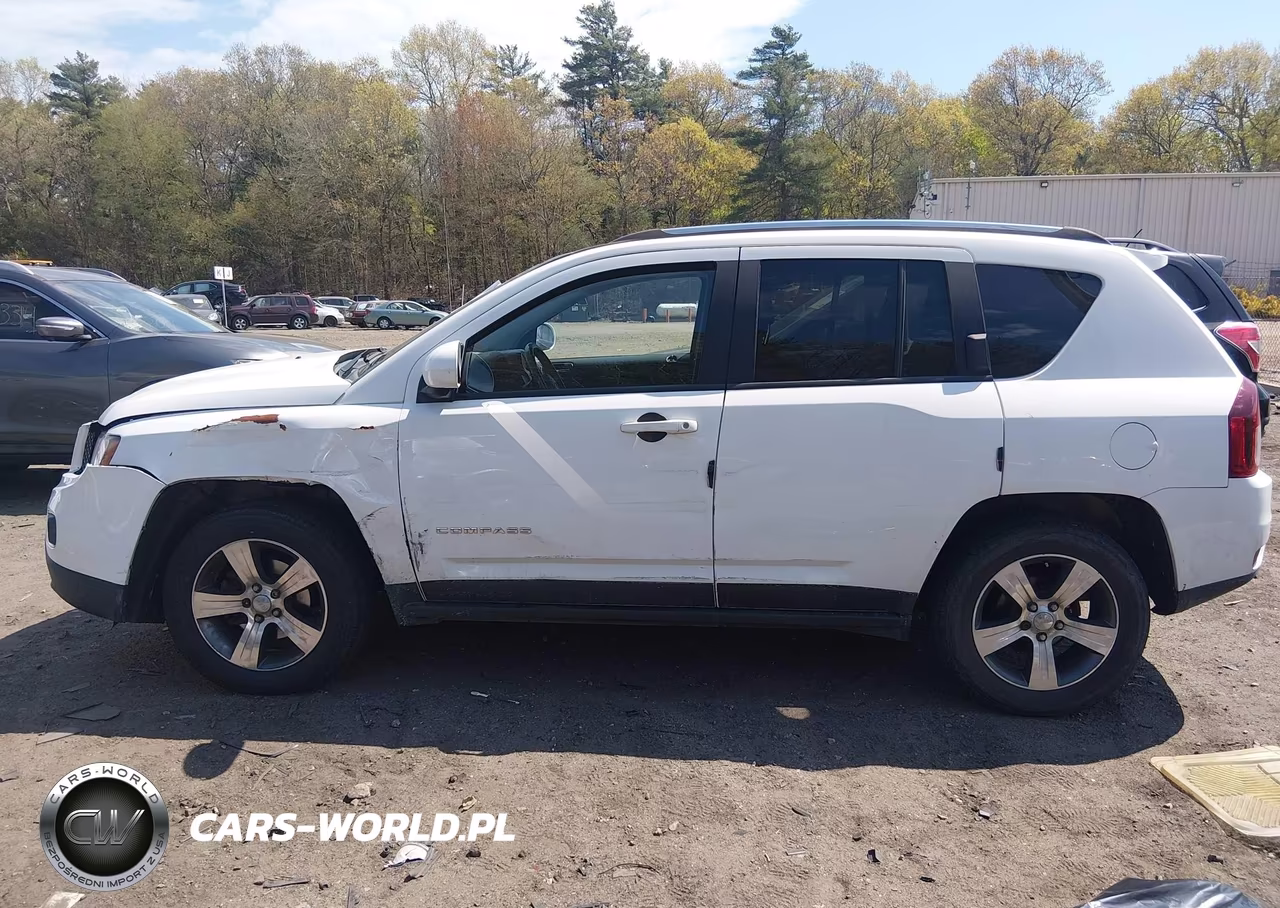 2016 Jeep Compass High Altitude Edition VIN:1C4NJDEB0GD708286 - 14