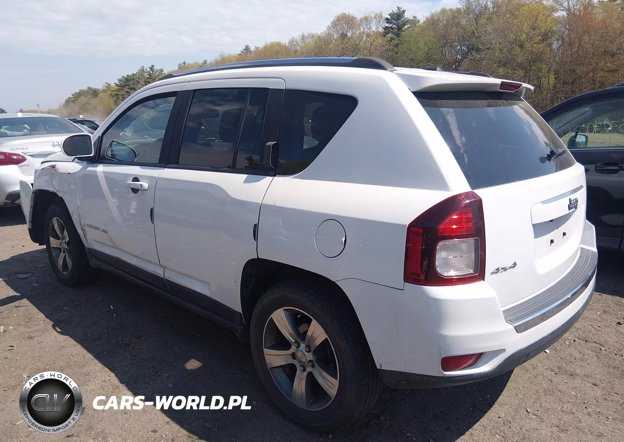 2016 Jeep Compass High Altitude Edition VIN:1C4NJDEB0GD708286 - 3
