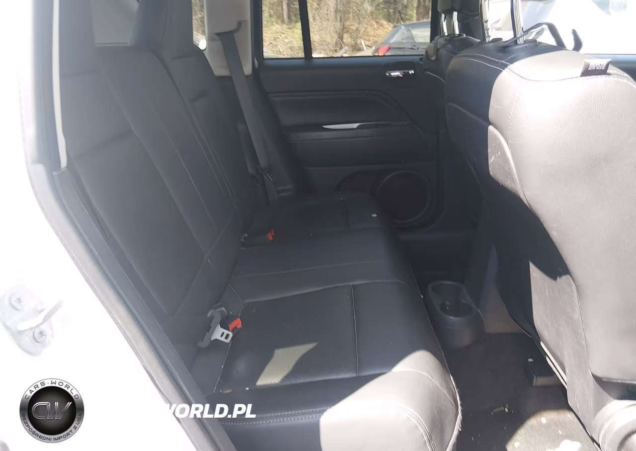 2016 Jeep Compass High Altitude Edition VIN:1C4NJDEB0GD708286 - 8