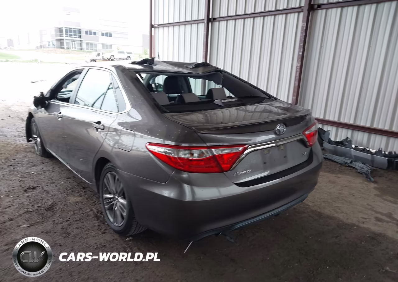 2016 Toyota Camry Se VIN:4T1BF1FK7GU219171 - 3