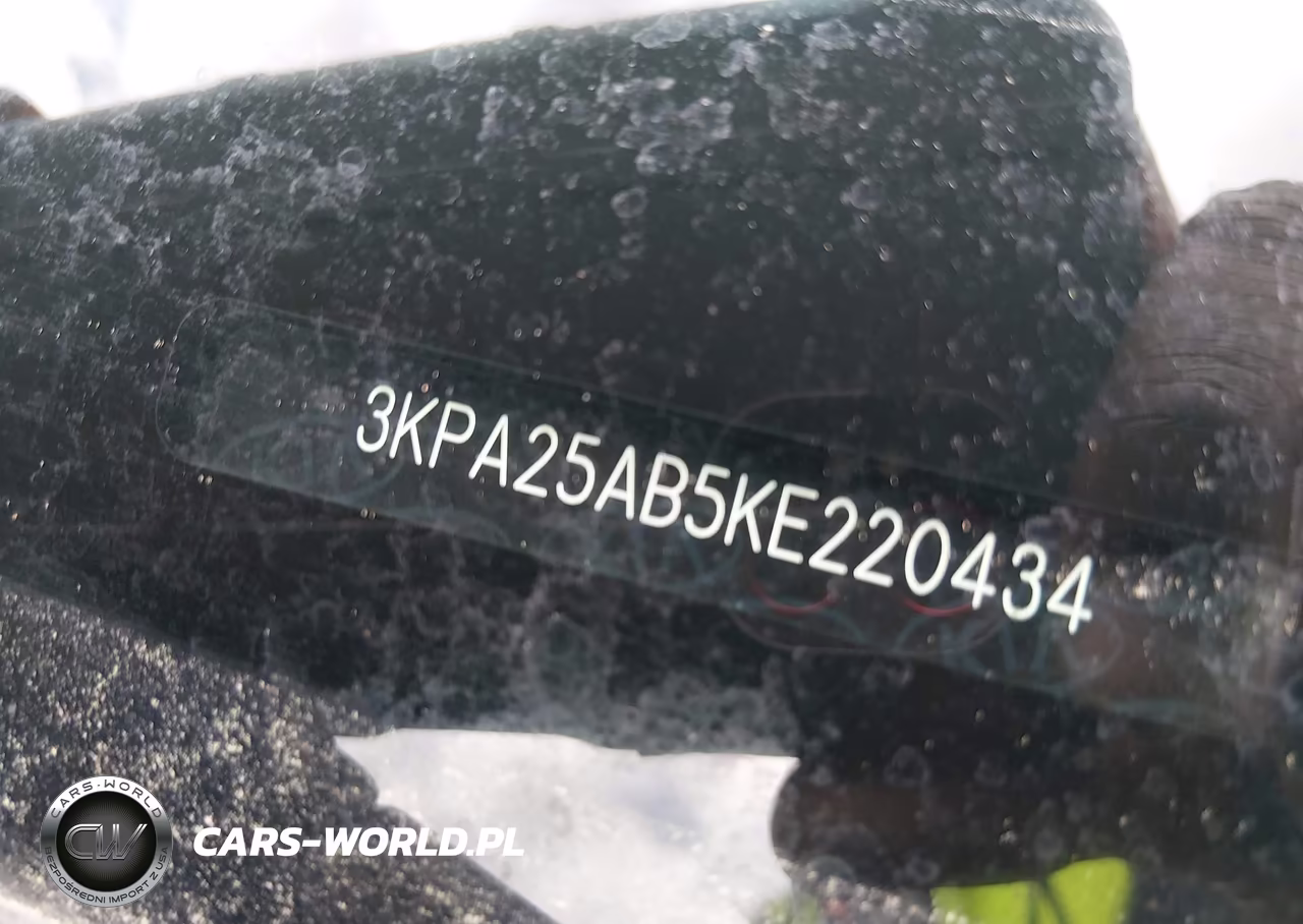 2019 Kia Rio 5-Door S VIN:3KPA25AB5KE220434 - 17