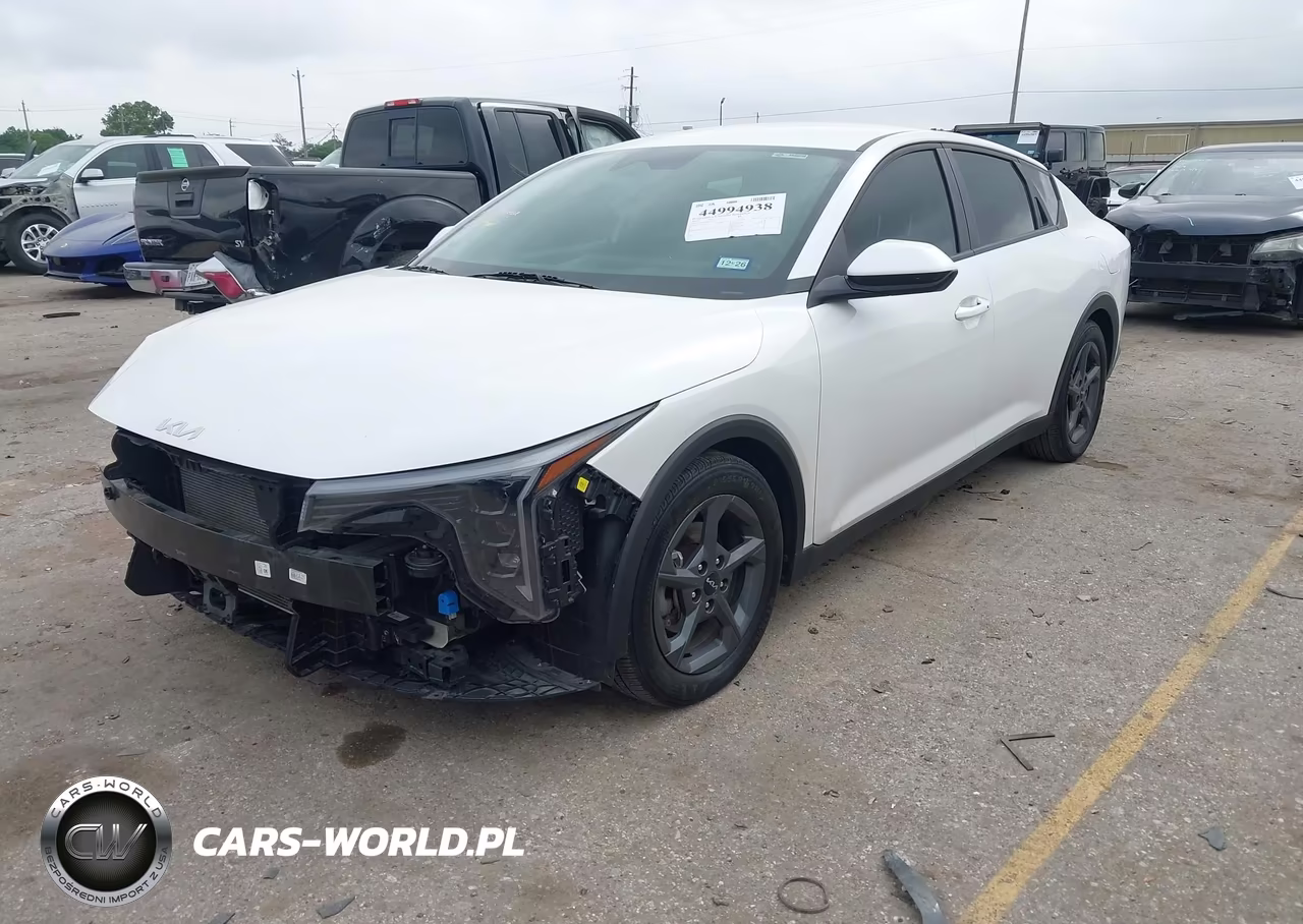 2025 Kia K4 Lxs VIN:3KPFT4DE8SE051433 - 2