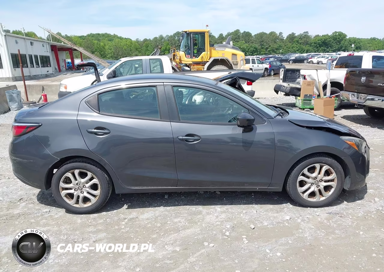 2018 Toyota Yaris Ia VIN:3MYDLBYV2JY302371 - 13