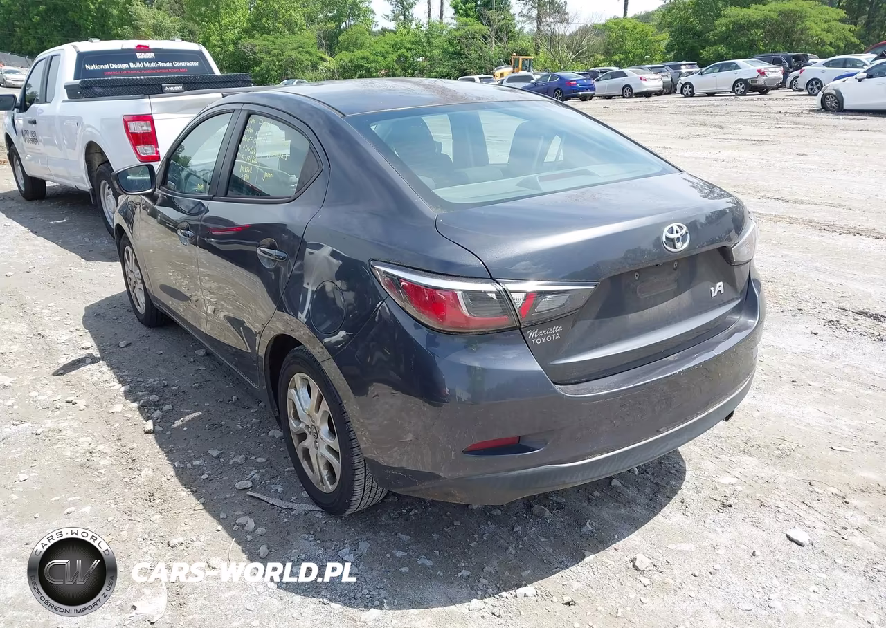 2018 Toyota Yaris Ia VIN:3MYDLBYV2JY302371 - 3