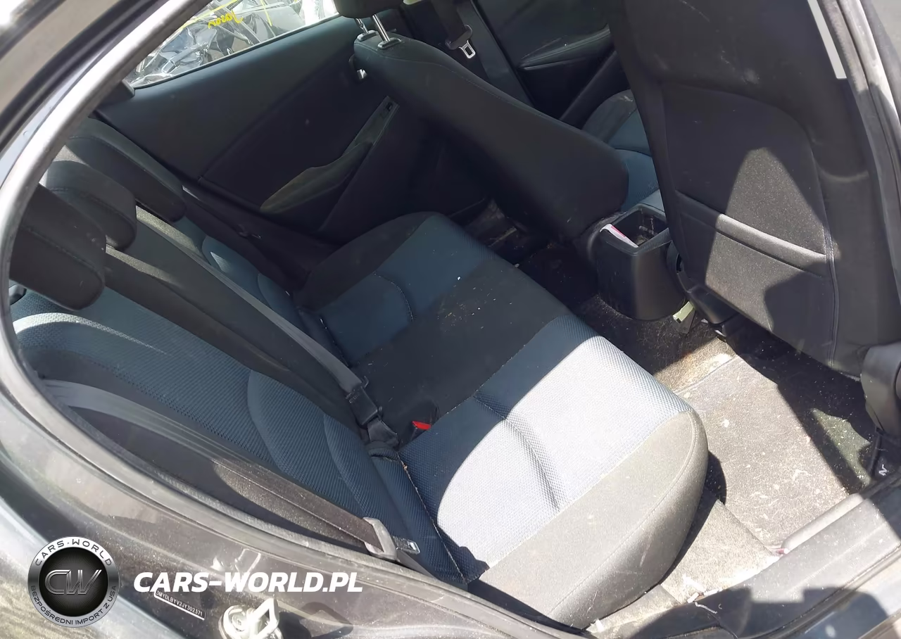 2018 Toyota Yaris Ia VIN:3MYDLBYV2JY302371 - 8