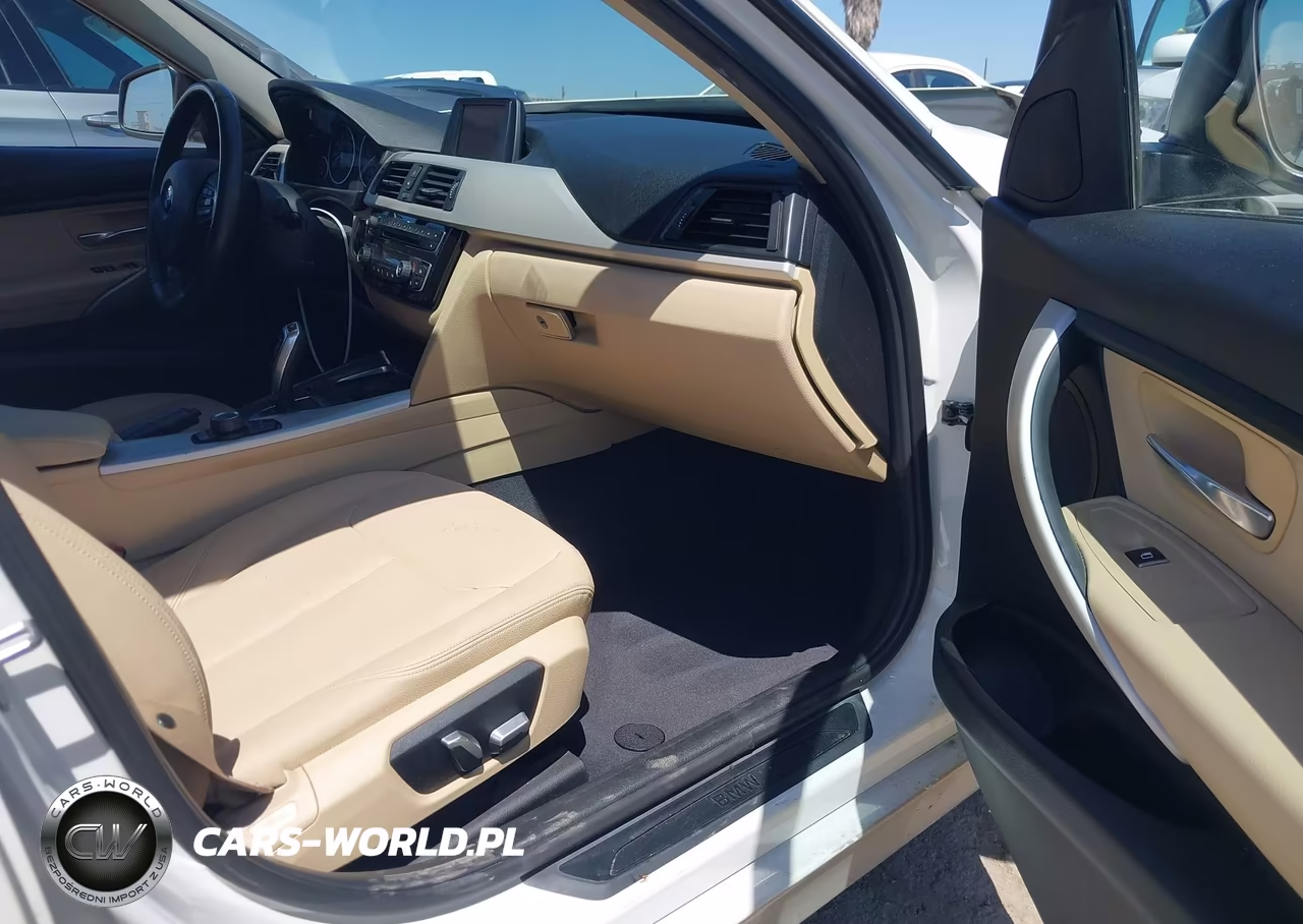 2018 BMW 320I VIN:WBA8E1G57JNU89560 - 5