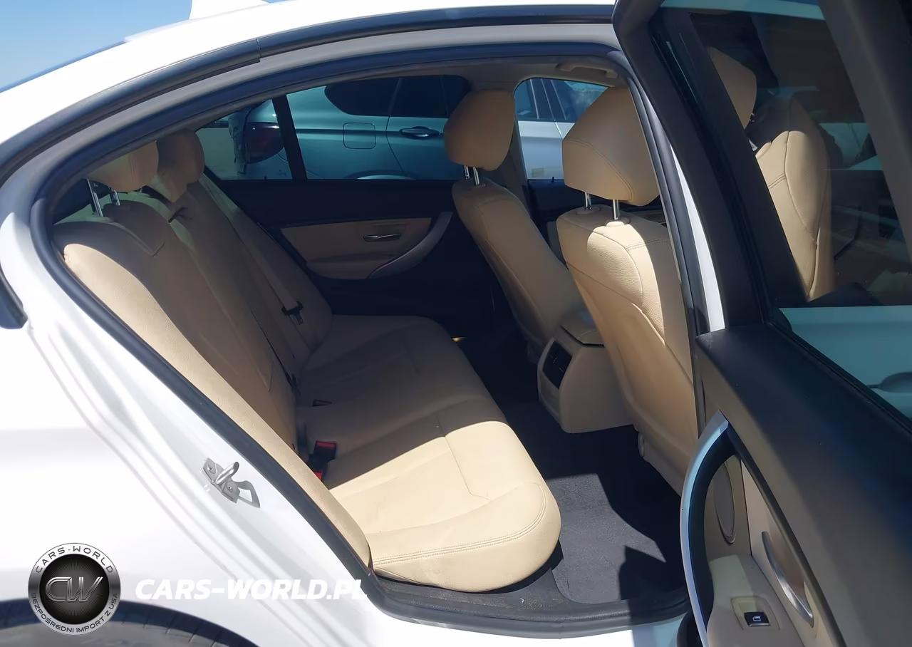 2018 BMW 320I VIN:WBA8E1G57JNU89560 - 8