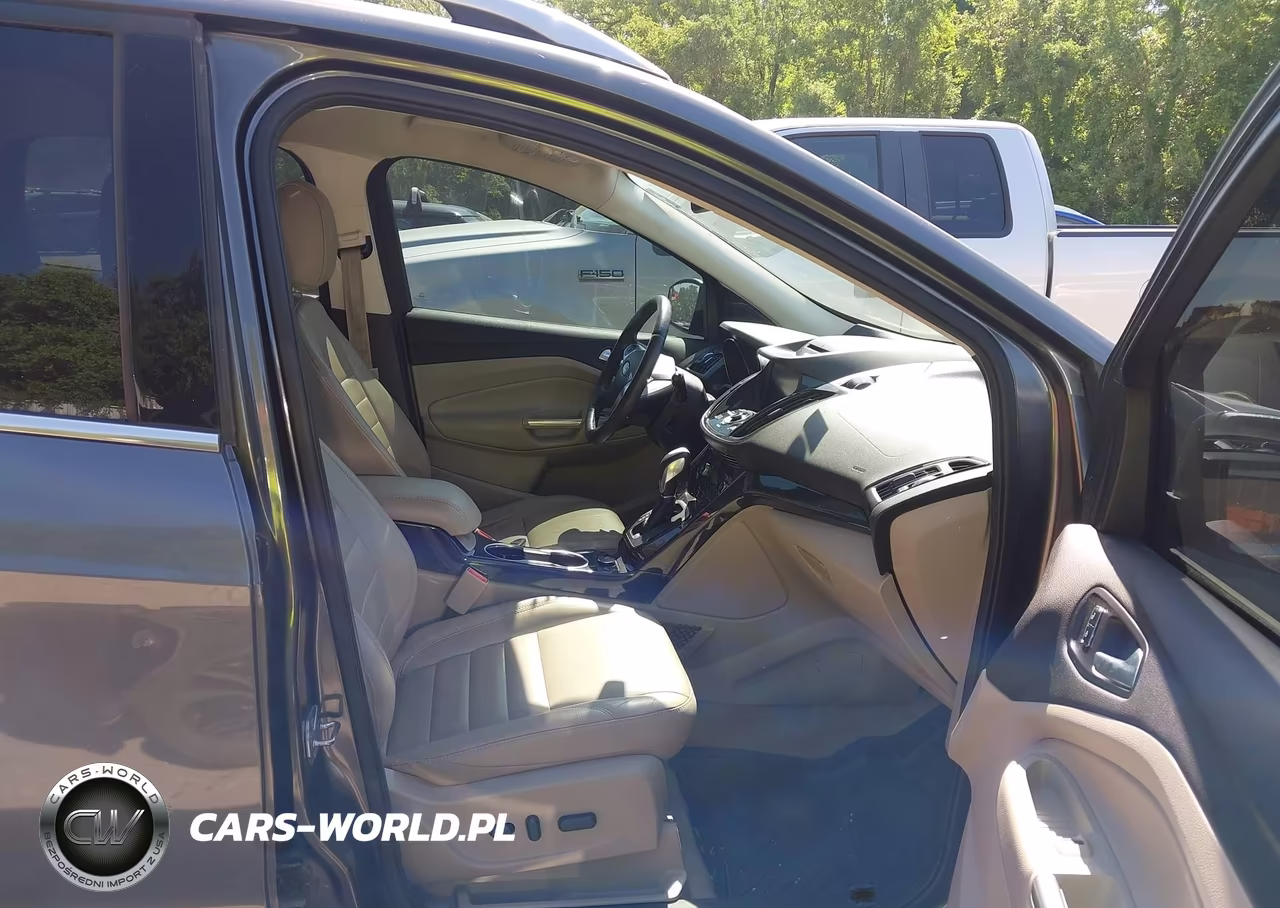 2015 Ford Escape Titanium VIN:1FMCU0J94FUA46572 - 5
