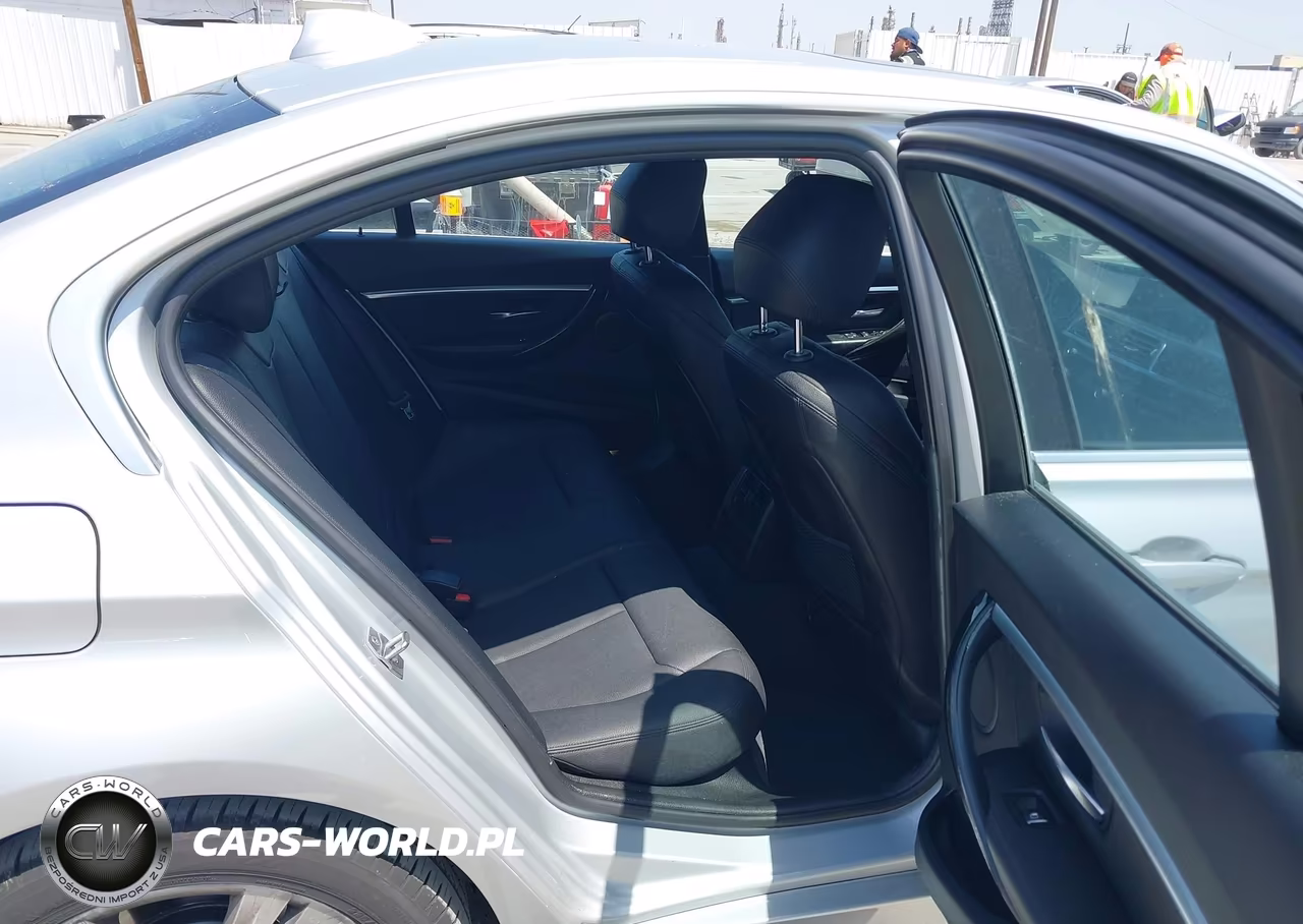 2017 BMW 330I VIN:WBA8B9G30HNU52124 - 8