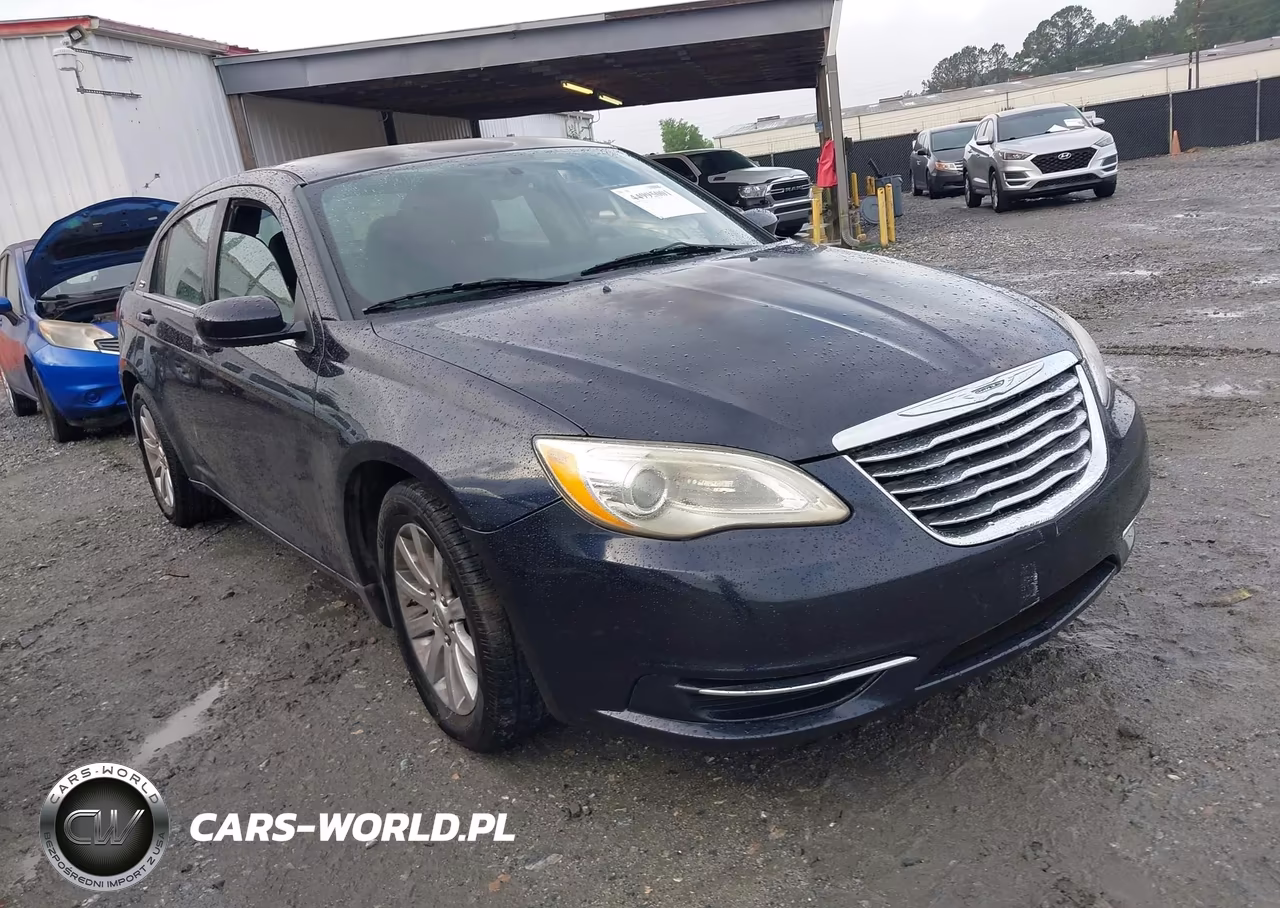 2012 Chrysler 200 Touring
