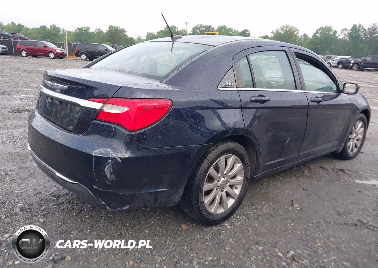 2012 Chrysler 200 Touring VIN:1C3CCBBG5CN301515 - 4