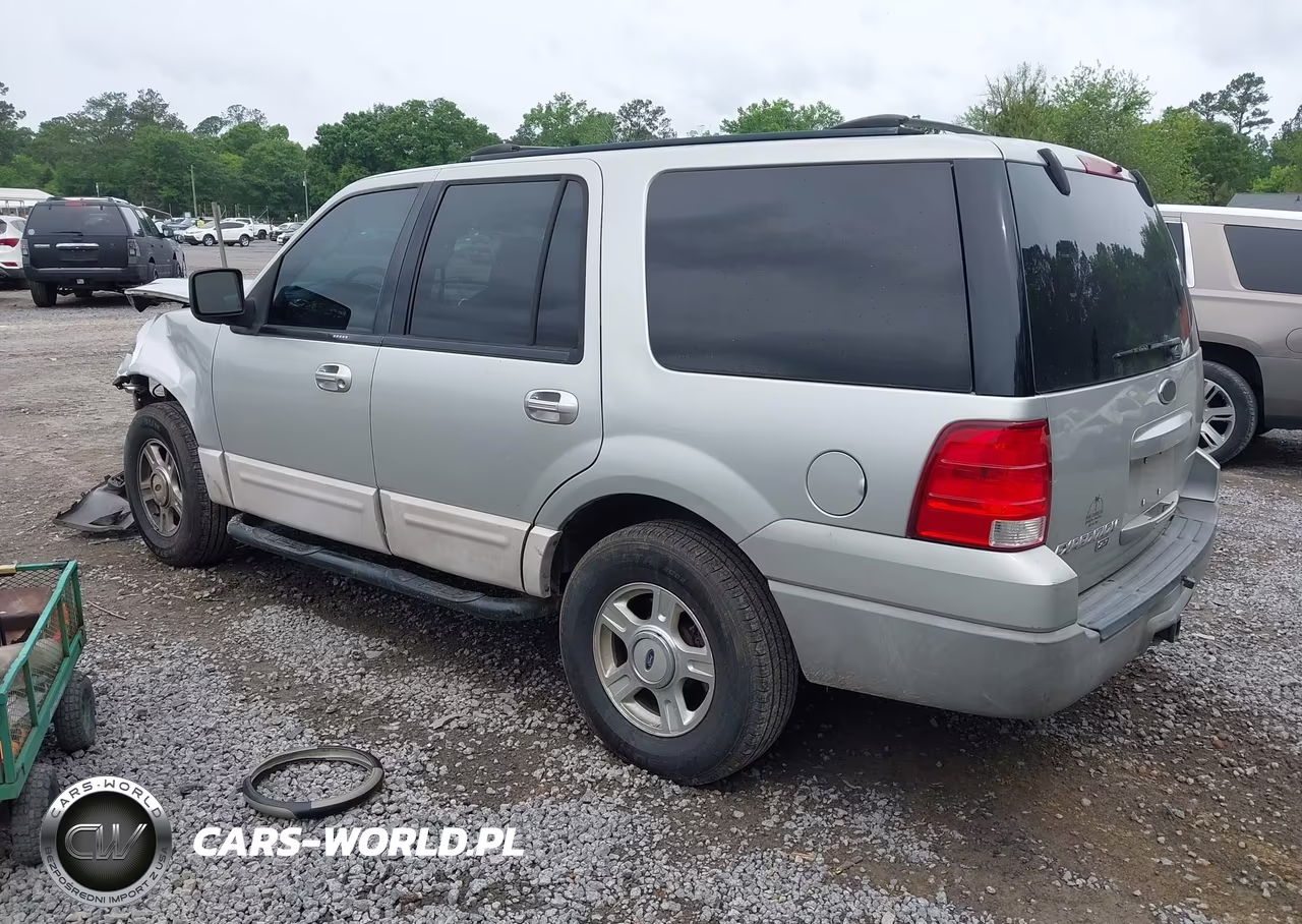 2003 Ford Expedition Xlt VIN:1FMRU15W03LC57138 - 3