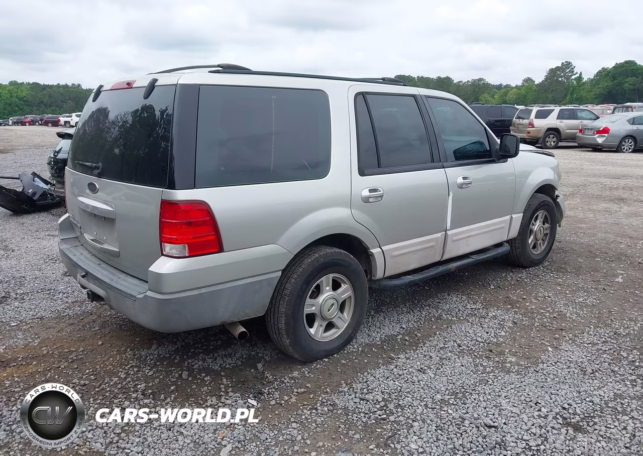 2003 Ford Expedition Xlt VIN:1FMRU15W03LC57138 - 4