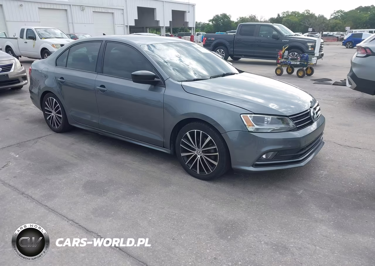2015 Volkswagen Jetta 1.8T Sport