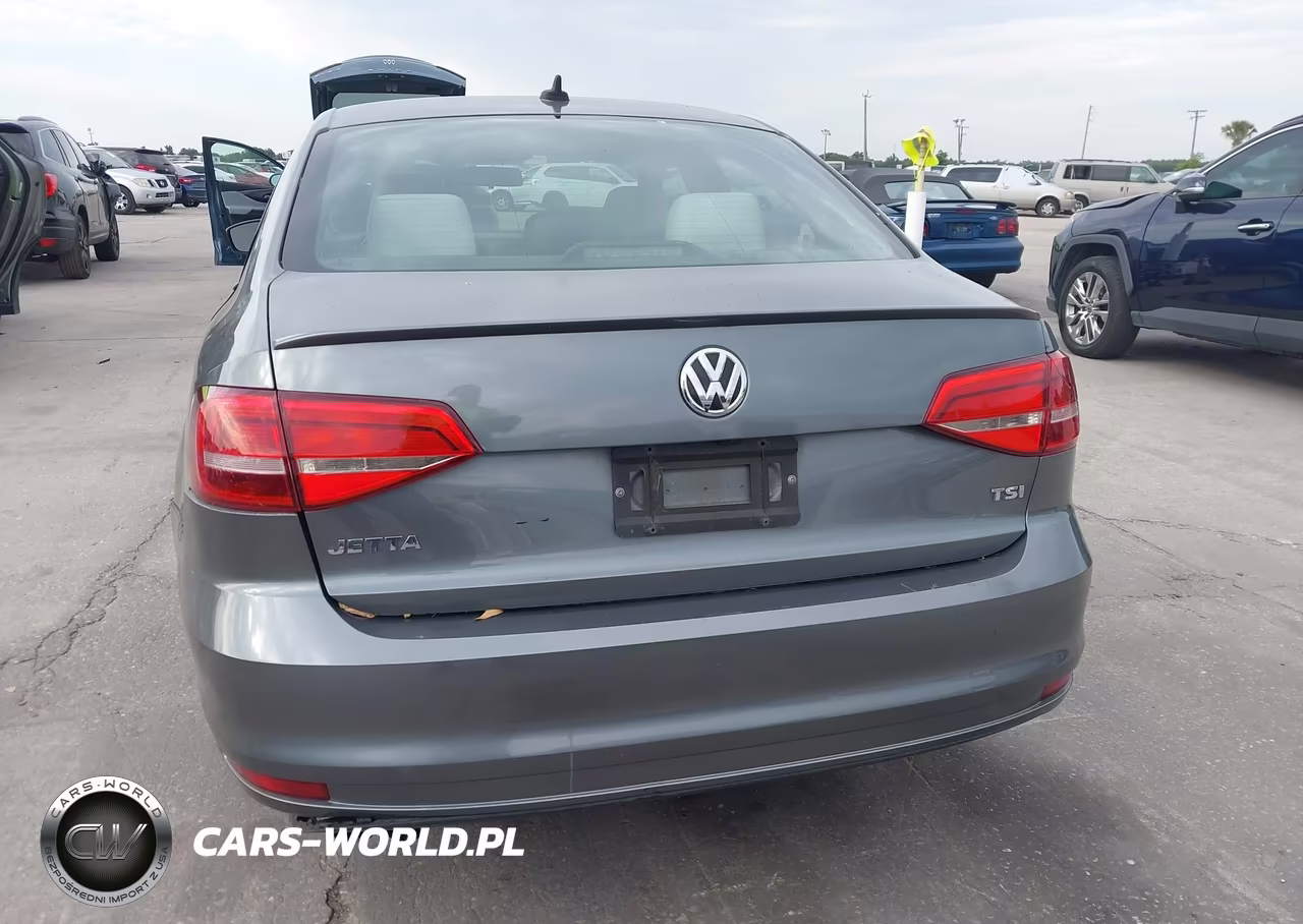 2015 Volkswagen Jetta 1.8T Sport VIN:3VWD17AJ0FM414347 - 16
