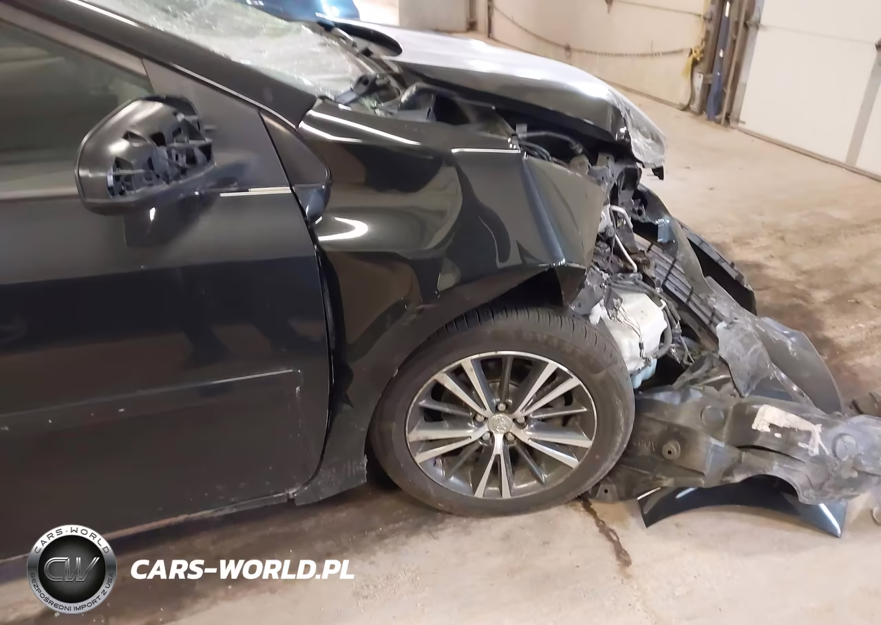 2016 Toyota Corolla Le Plus VIN:2T1BURHE1GC618719 - 18