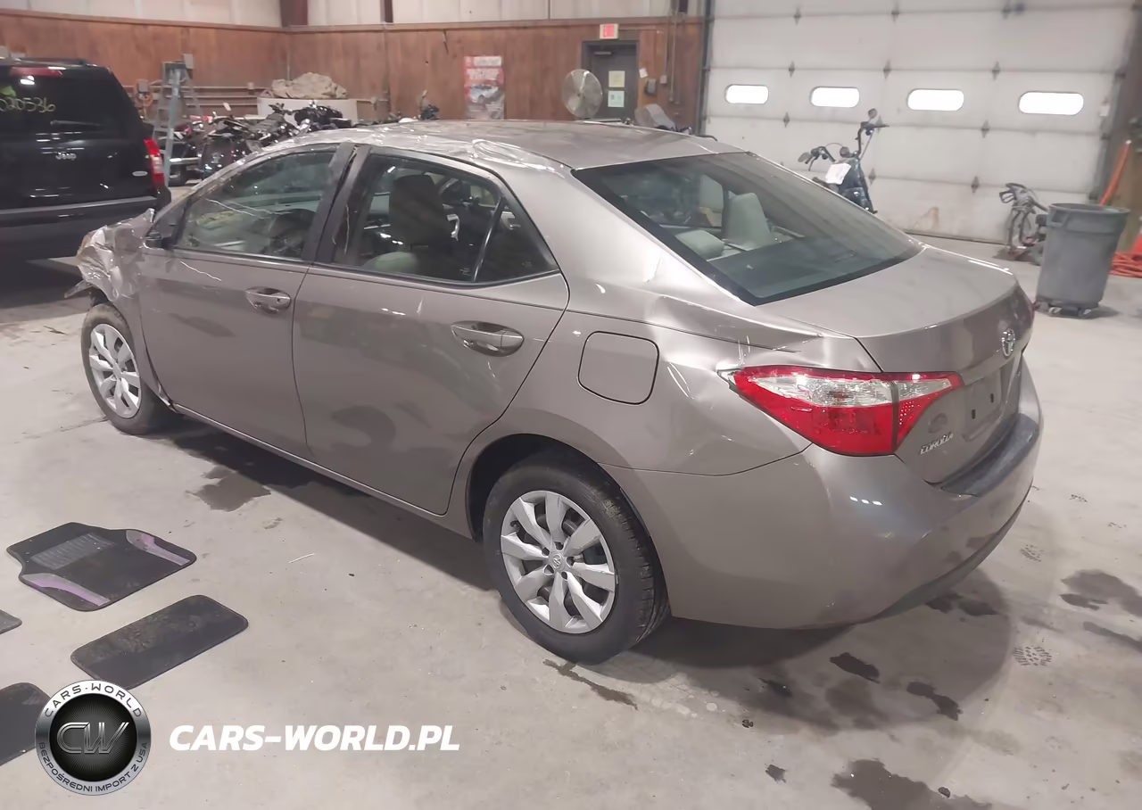 2016 Toyota Corolla Le VIN:2T1BURHE1GC590758 - 3
