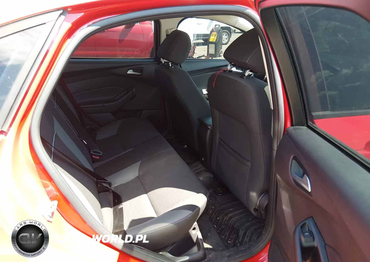 2014 Ford Focus Se VIN:1FADP3F2XEL322101 - 8