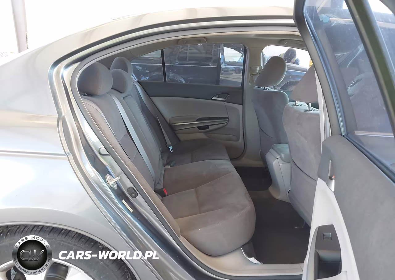 2008 Honda Accord 2.4 Ex VIN:JHMCP26718C050357 - 8