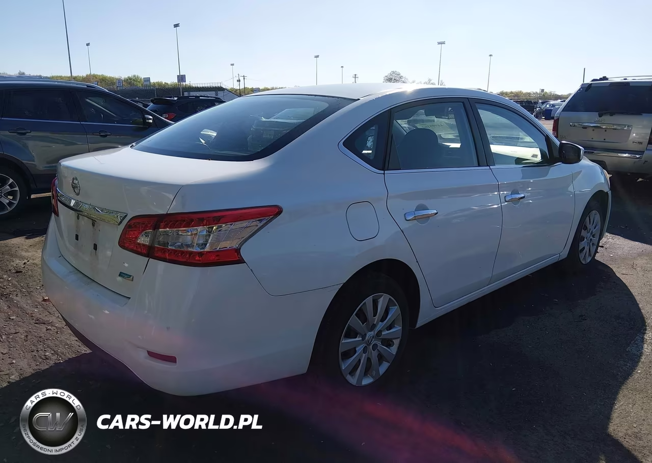 2014 Nissan Sentra S VIN:3N1AB7AP7EY256249 - 4