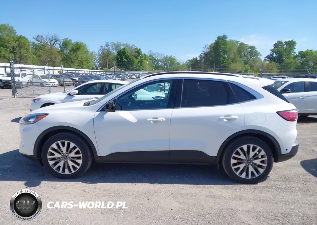 2021 Ford Escape Titanium VIN:1FMCU9J9XMUA12394 - 14