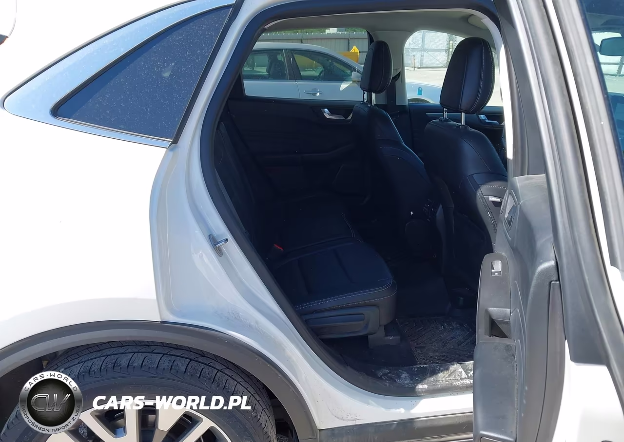 2021 Ford Escape Titanium VIN:1FMCU9J9XMUA12394 - 8