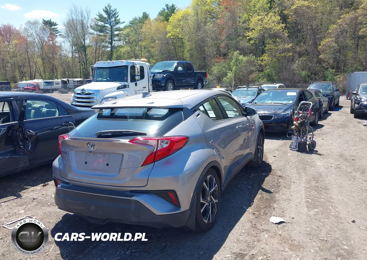 2020 Toyota C-Hr Xle VIN:NMTKHMBXXLR113179 - 4