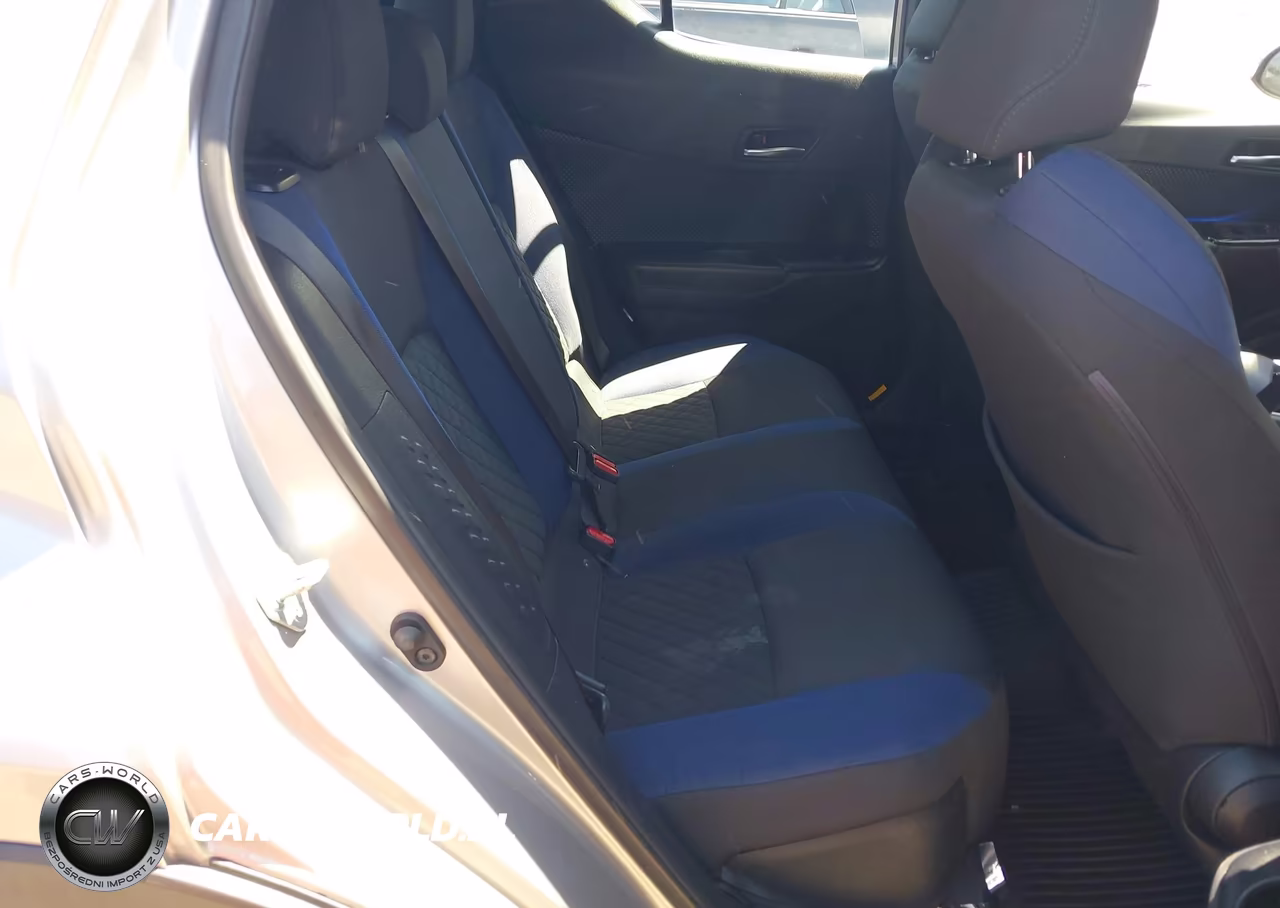 2020 Toyota C-Hr Xle VIN:NMTKHMBXXLR113179 - 8